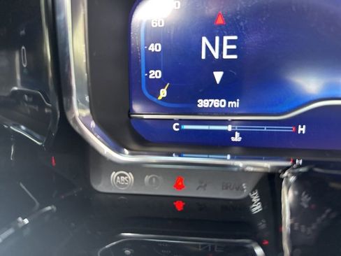 Used 2024 Chevrolet Silverado 2500 LT image 15