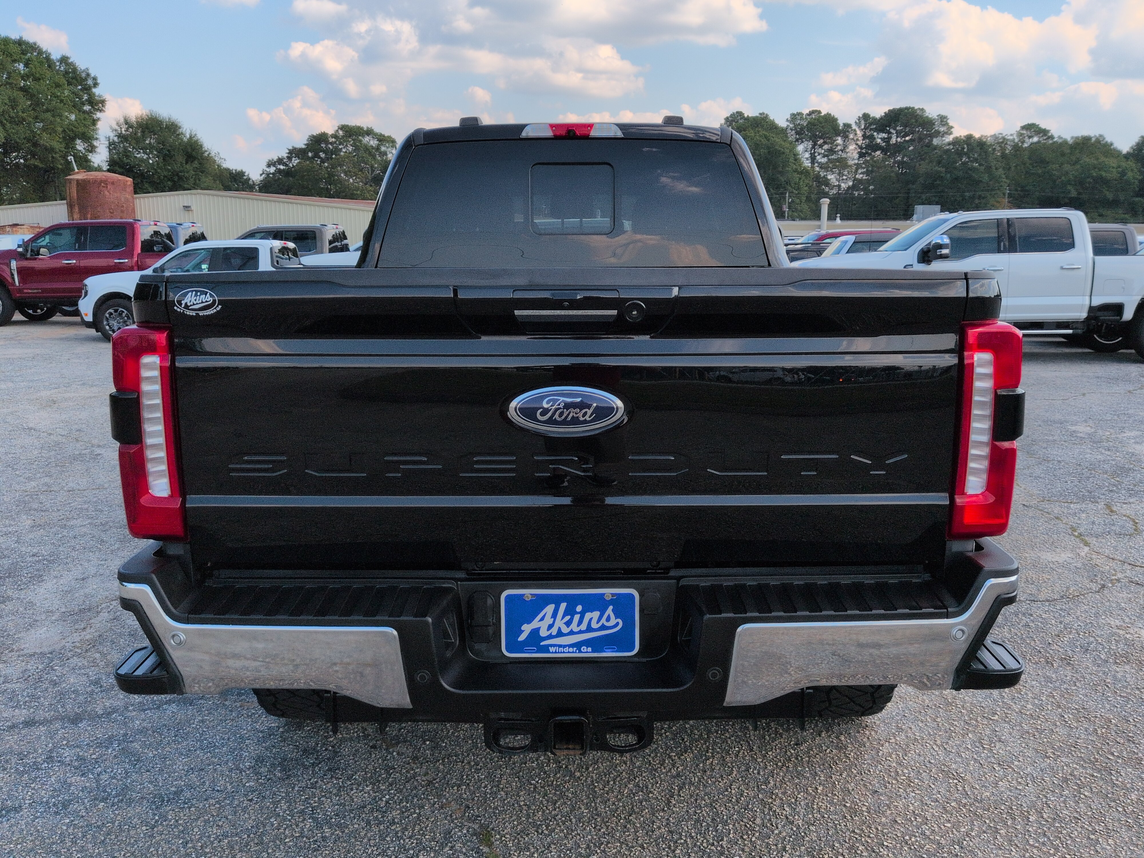 Used 2024 Ford F250 Lariat w/ Chrome Package AWD/4WD image 4