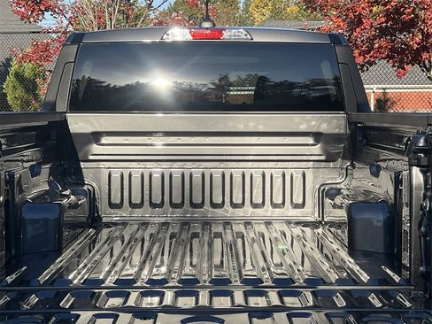 New 2025 Ford Maverick XLT w/ XLT Luxury Package image 24