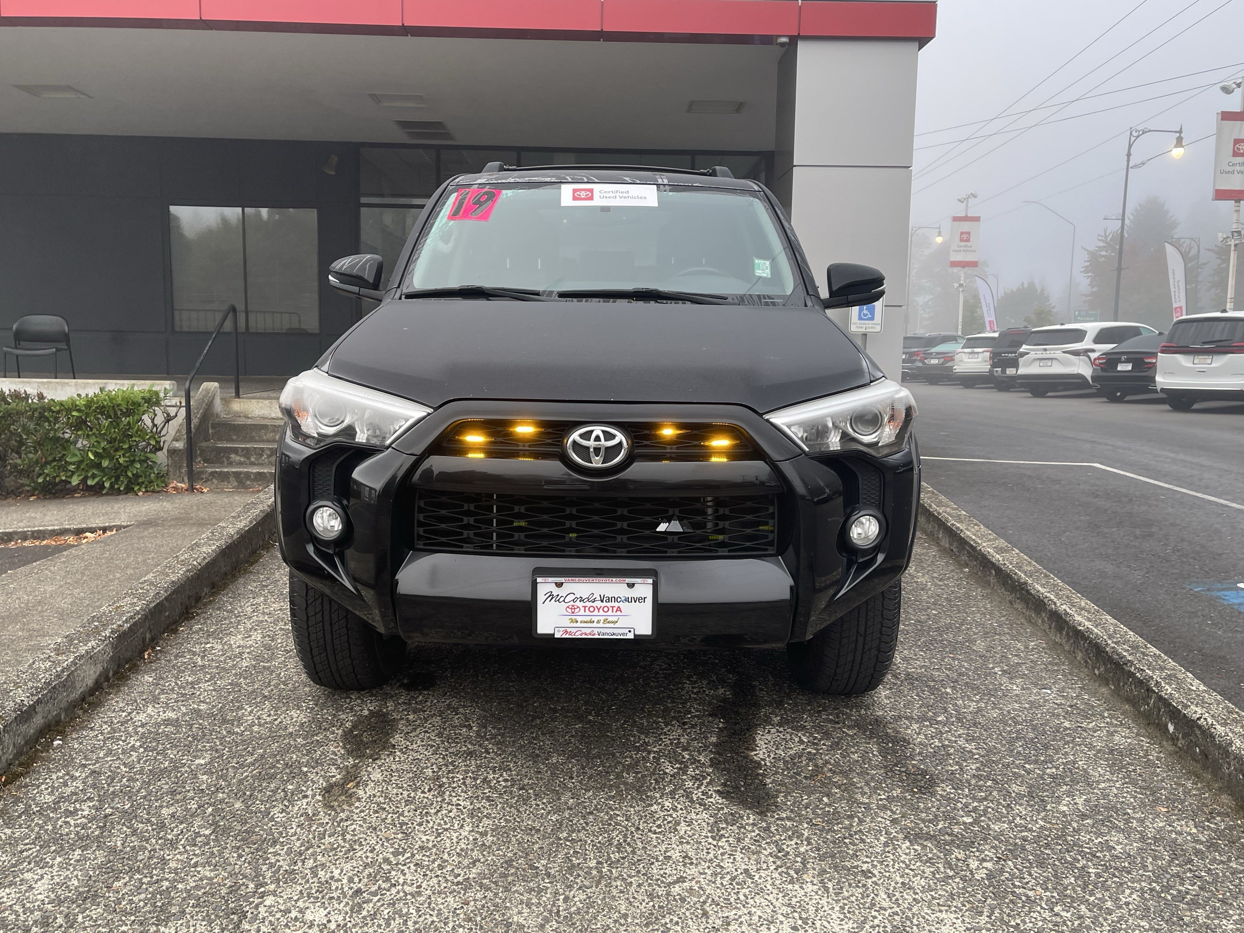 Certified 2019 Toyota 4Runner SR5 Premium AWD/4WD image 2