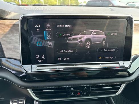 Used 2024 Volkswagen Atlas SEL Premium R-Line image 28