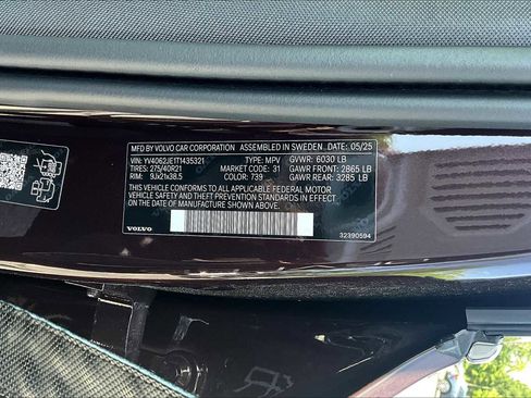 New 2026 Volvo XC90 B6 Plus w/ Protection Package Premier image 12