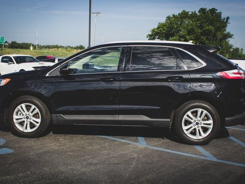 Used 2020 Ford Edge SEL AWD/4WD image 25