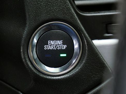 Used 2018 GMC Yukon SLT w/ Open Road Package image 30