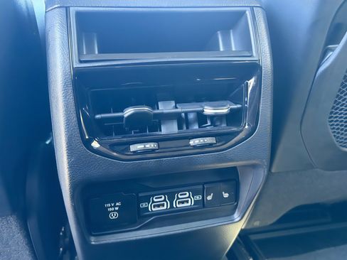 Used 2023 Jeep Grand Cherokee Limited w/ Trailer Tow Prep Group (B) image 13