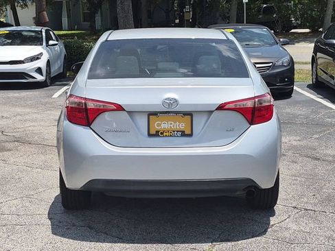 Used 2019 Toyota Corolla LE FWD image 6