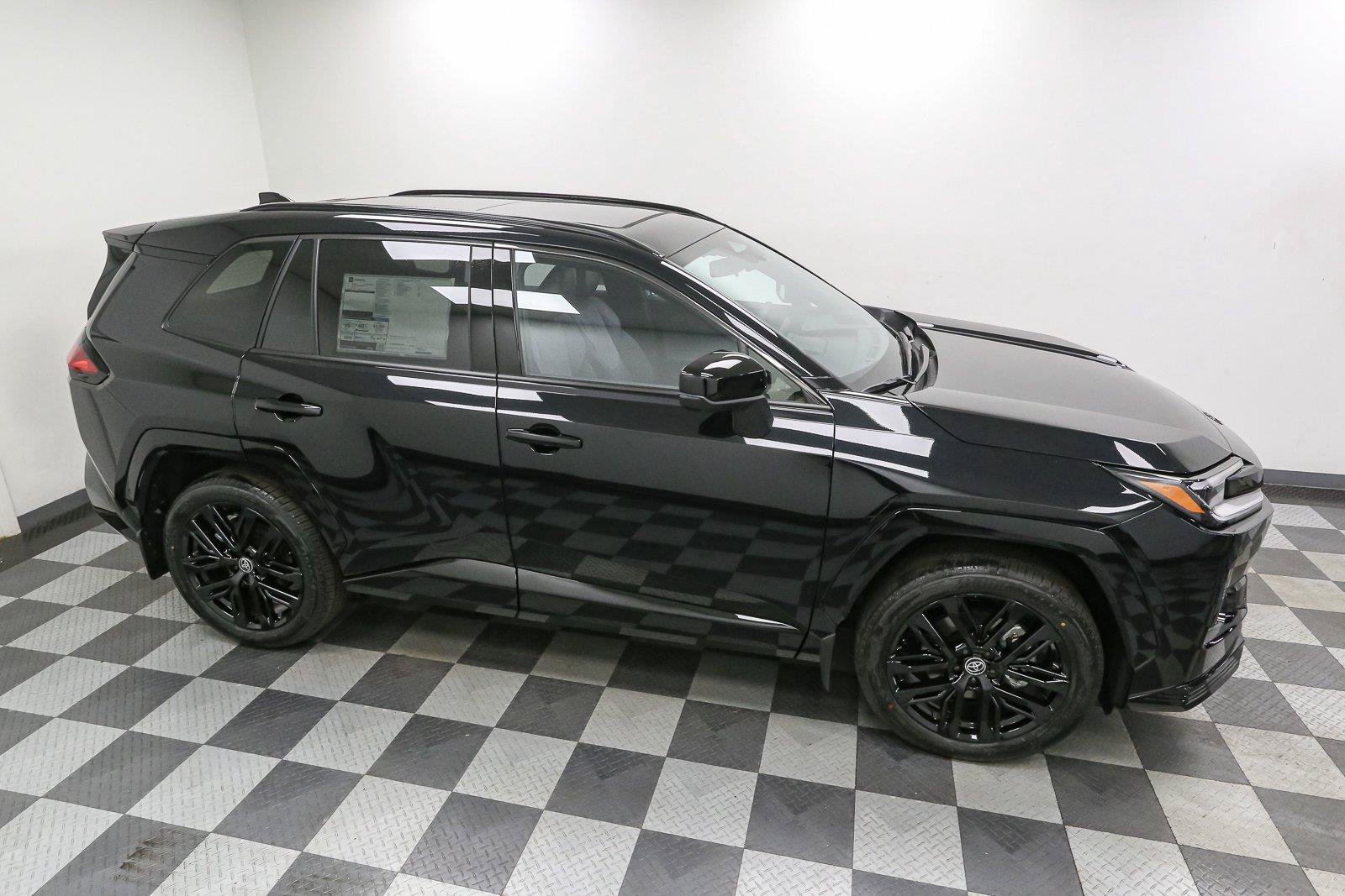 New 2026 Toyota RAV4 XSE w/ Panoramic Sun Roof Package AWD/4WD image 5