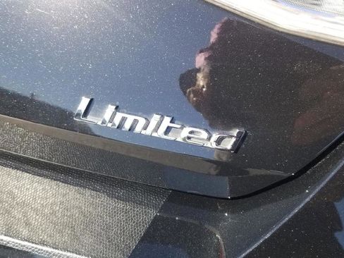 Used 2021 Hyundai Elantra Limited w/ Cargo Package image 23