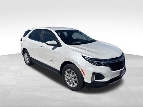 Used 2022 Chevrolet Equinox LT image 8