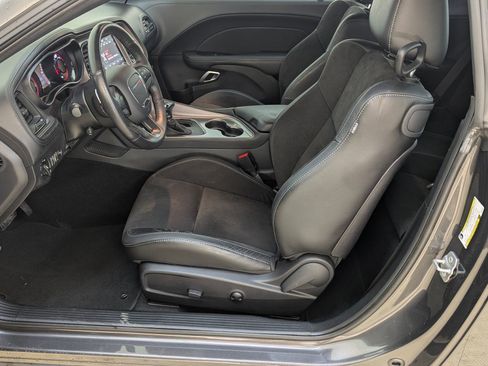 Used 2023 Dodge Challenger R/T w/ Plus Package image 21