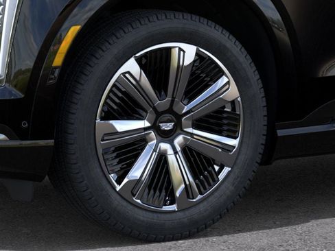 New 2026 Cadillac Escalade IQ Luxury 2 w/ LPO, Floor Liner Package image 9