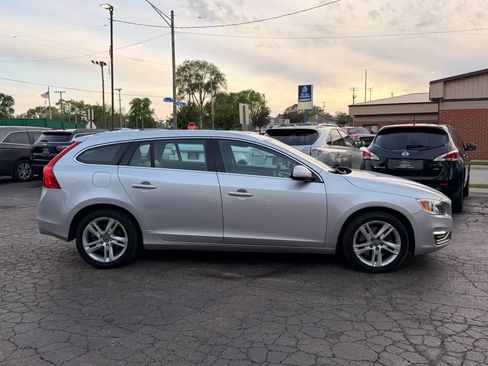 Used 2015 Volvo V60 T5 Platinum AWD/4WD image 18