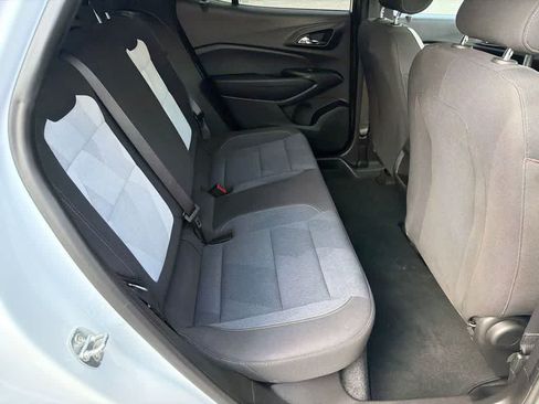 Used 2024 Chevrolet Trax RS w/ Driver Confidence Package FWD image 14