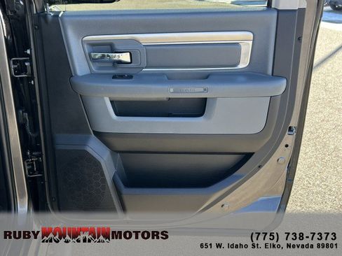 Used 2017 RAM 3500 Big Horn w/ Sport Appearance Group image 22