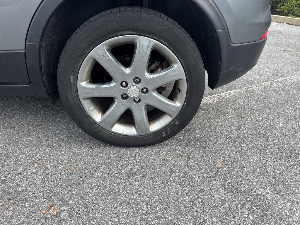 Used 2019 Buick Encore Essence w/ Experience Buick Package AWD/4WD image 13