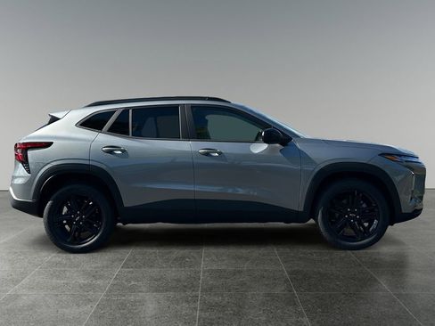 New 2026 Chevrolet Trax ACTIV w/ Sunroof Package image 8