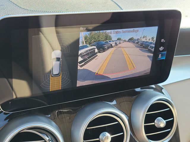Used 2021 Mercedes-Benz GLC 300 image 30
