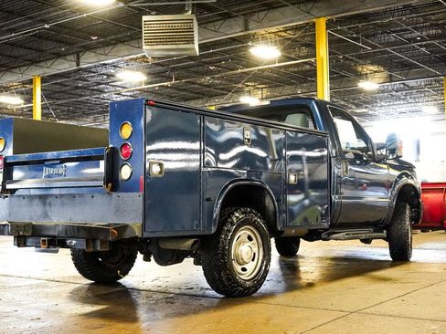 Used 2016 Ford F350 XL w/ Power Equipment Group AWD/4WD image 6