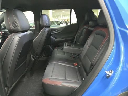 Used 2026 Chevrolet Equinox RS w/ LPO, Floor Liner Package FWD image 11