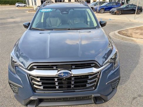 Certified 2025 Subaru Ascent Limited w/ Popular Package #1 image 4