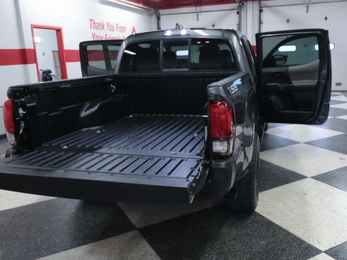 Used 2021 Toyota Tacoma SR w/ SR Convenience Package RWD image 24