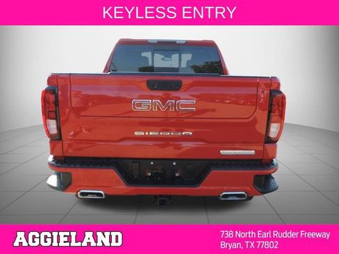 Used 2022 GMC Sierra 1500 Elevation w/ Elevation Premium Package AWD/4WD image 5