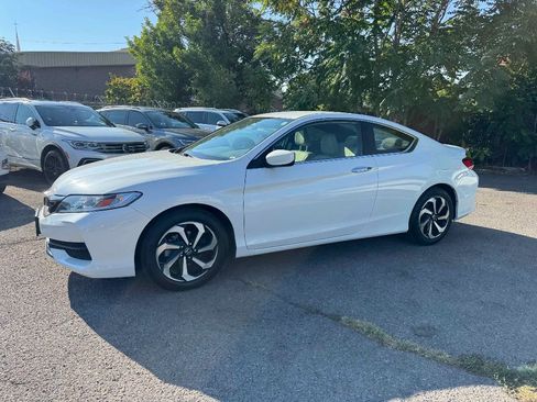 Used 2016 Honda Accord LX-S image 4