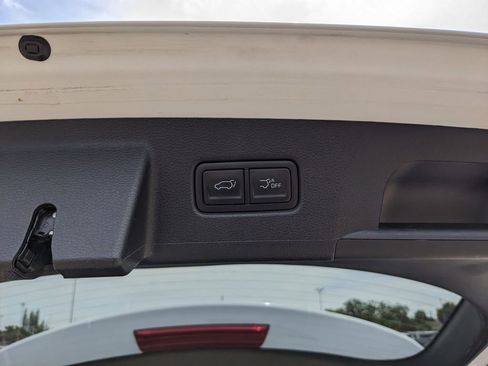 Used 2025 Kia Telluride S AWD/4WD image 13