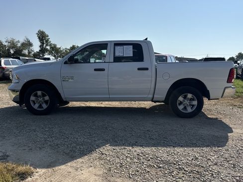 Used 2023 RAM 1500 Classic SLT w/ Trailer & Traction Group AWD/4WD image 3
