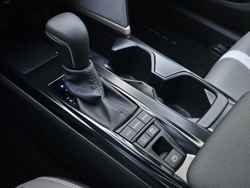 Certified 2026 Toyota Camry SE FWD image 16