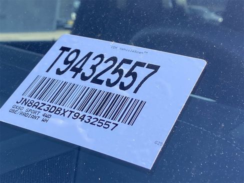 New 2026 INFINITI QX80 4WD w/ Sport Exterior Package image 38