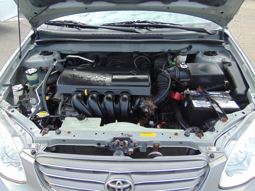 Used 2004 Toyota Corolla LE FWD image 32