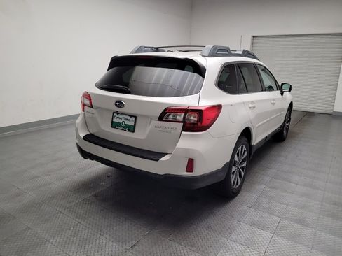 Used 2015 Subaru Outback 2.5i Limited AWD/4WD image 9