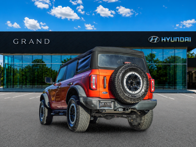 Used 2023 Ford Bronco Badlands w/ Sasquatch Package AWD/4WD image 4