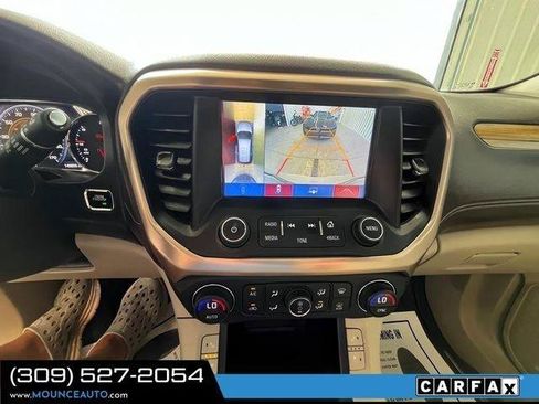 Used 2018 GMC Acadia Denali w/ Technology Package AWD/4WD image 23