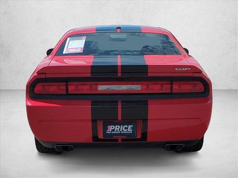 Used 2014 Dodge Challenger SRT8 w/ Harman/Kardon Audio Group RWD image 7