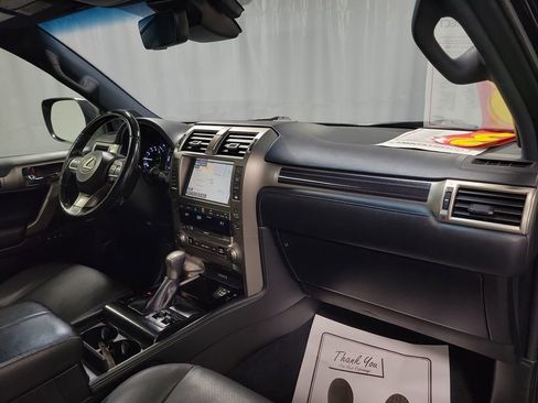 Used 2020 Lexus GX 460 Premium image 31