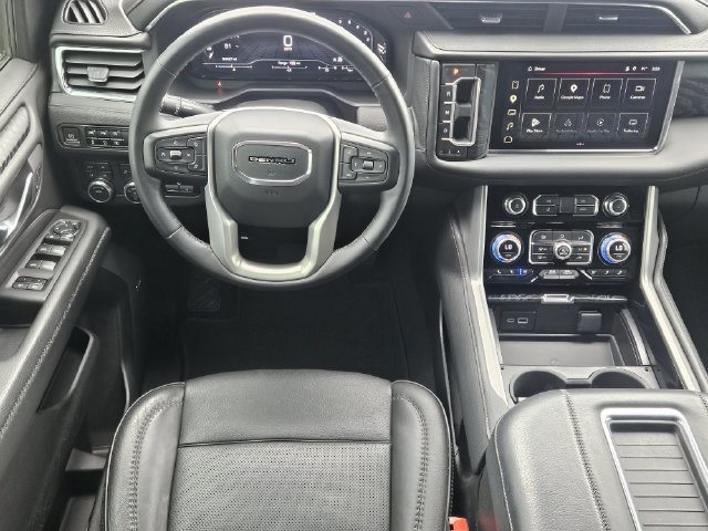 Used 2023 GMC Yukon XL Denali w/ Max Trailering Package AWD/4WD image 27