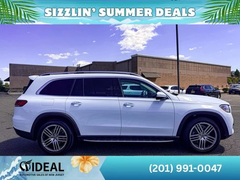 Used 2021 Mercedes-Benz GLS 450 4MATIC image 8