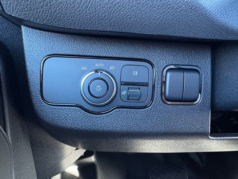 New 2026 Mercedes-Benz Sprinter 2500 image 9