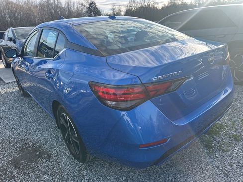 Used 2025 Nissan Sentra SV image 4