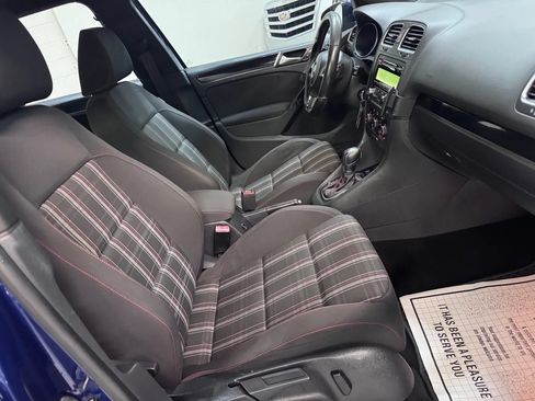 Used 2012 Volkswagen GTI 4-Door FWD image 17