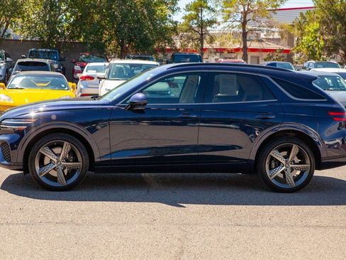 Used 2024 Genesis GV70 3.5T Sport w/ Sport Prestige Package image 8