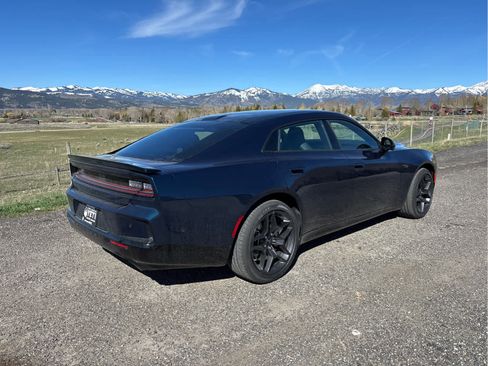 New 2026 Dodge Charger R/T image 13