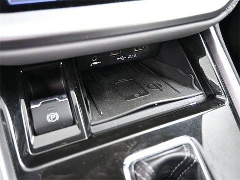 Used 2020 Subaru Outback Limited image 20