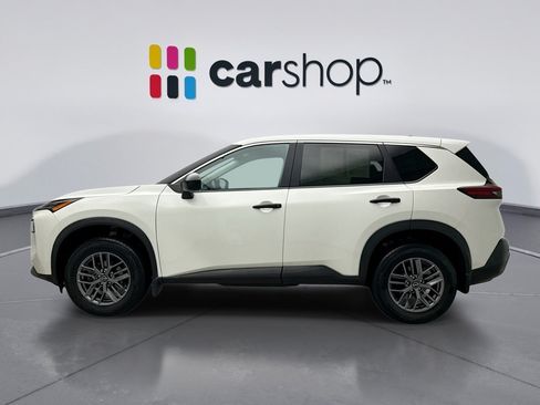 Used 2023 Nissan Rogue S AWD/4WD image 2