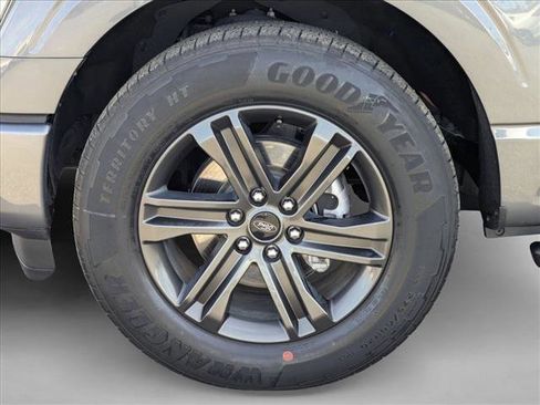 Certified 2021 Ford F150 XLT image 24