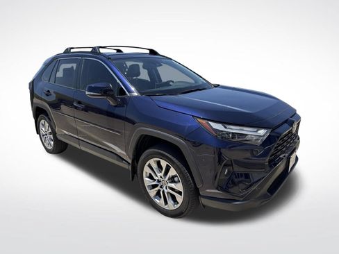 Used 2024 Toyota RAV4 XLE Premium FWD image 3