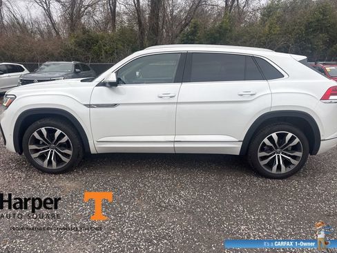 Used 2023 Volkswagen Atlas Cross Sport SEL Premium R-Line image 2
