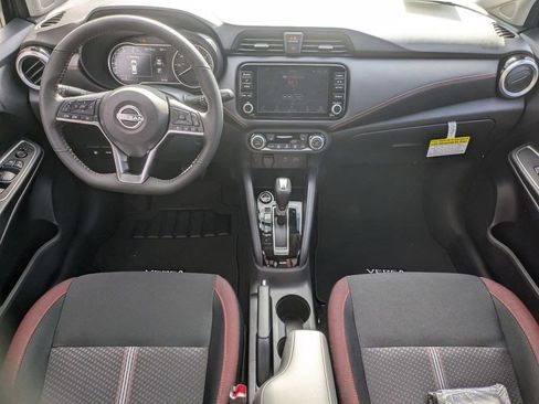 New 2025 Nissan Versa SR w/ Trunk Package image 39